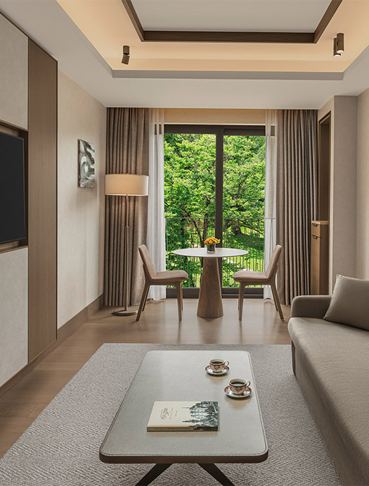 Ng Enjoy Grand Suite Galeri Card M4