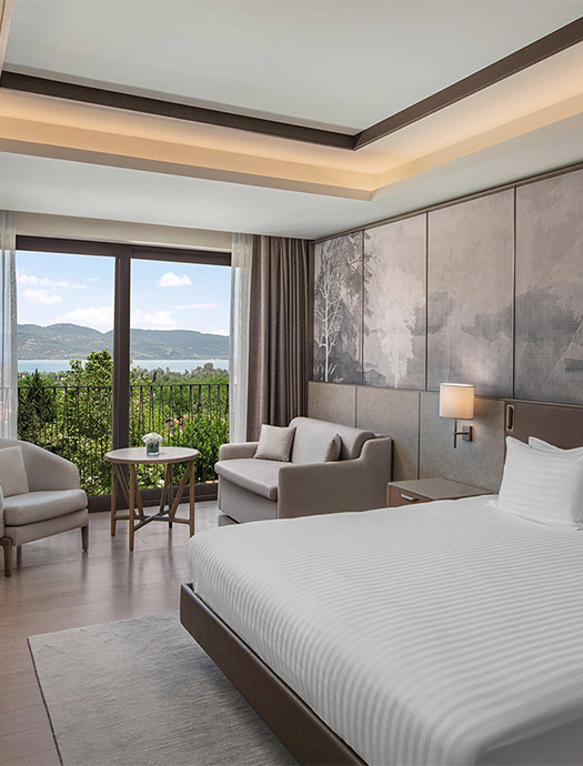 Ng Enjoy Deluxe Room Slide M2