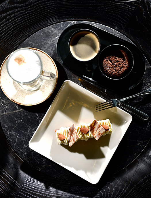 Ng Enjoy Melisa Sessiz Salon Galeri Card M3